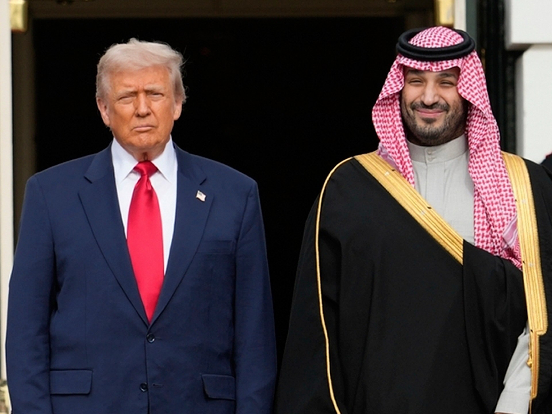 محمد بن سلمان، ولیعهد عربستان، که روز یکشنبه ۱۱ مرداد ۱۴۰۵ در تماس تلفنی با دونالد ترامپ بر اولویت گفت‌وگو تأکید کرد.